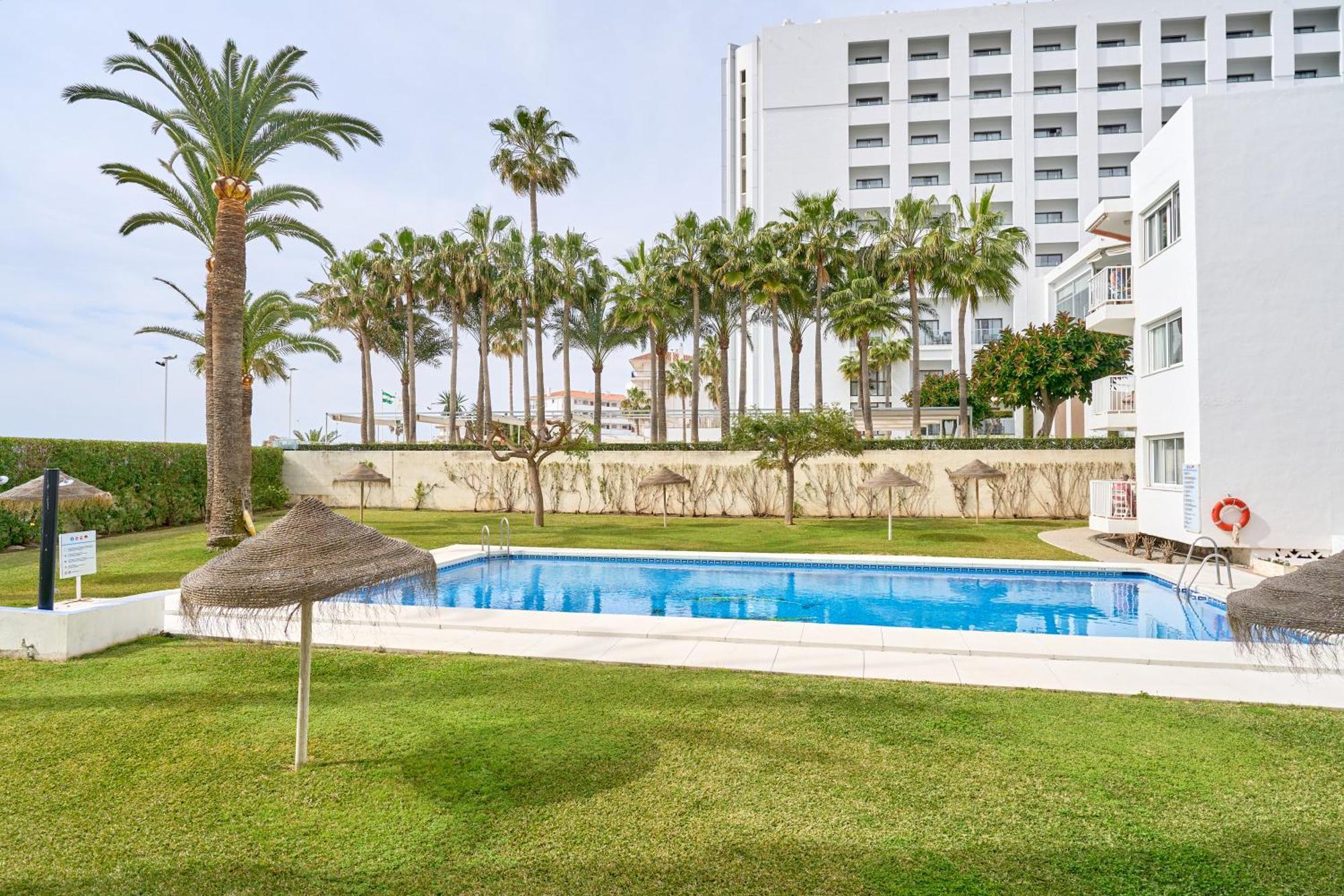 Comfortable Studio Apt Nerja Zewnętrze zdjęcie